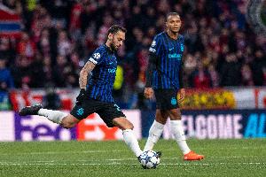 罗马诺：恰尔汗奥卢不会离开国米，12月或明年1月将开始讨论续约